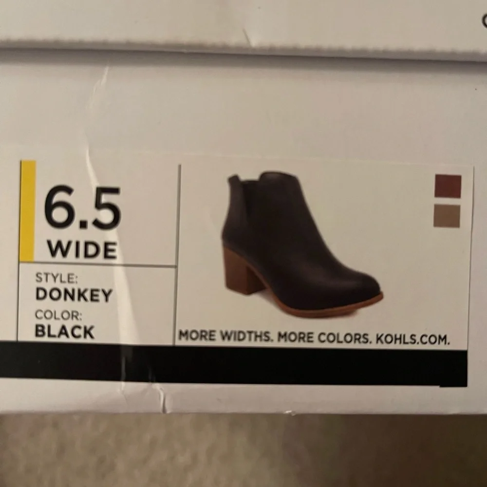 Black Heeled Bootie - Picture 5 of 5